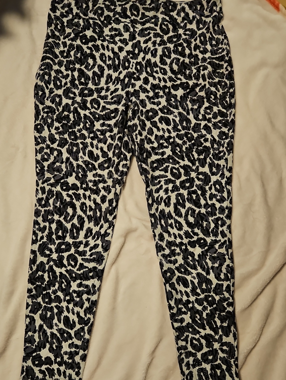 Michael Kors Black and White Animal Print Leggings